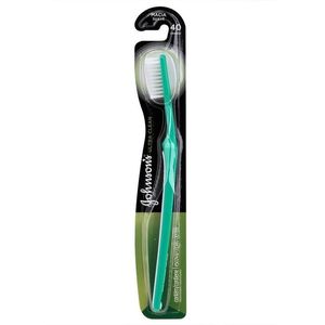 Escova Dental Johnson'S Reach Ultra Clean Nº 40, Macia, Sortida 1 Unidade