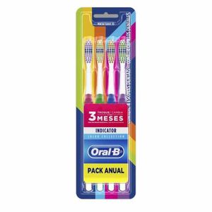 Escova Dental Oral-B Indicator Color Collection com 4 Unidades